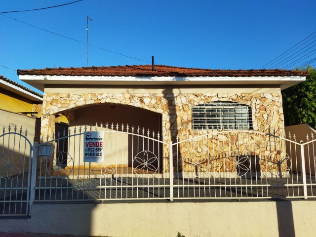 Casa para Venda  Catiguá 