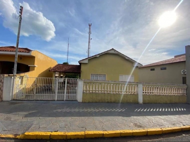 Casa para Venda Centro Catiguá