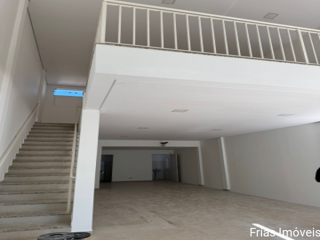 Salão Comercial  para Locação Centro Catanduva